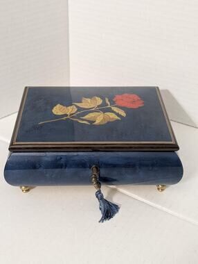 Vintage Reuge Romance Blue Burlwood Music Box Wind Beneath My Wings